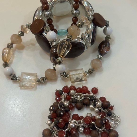 SHADES OF BROWN Jewlery Lot. Jewelry Set Includes Necklace Bracelet & Earrings. - Picture 11 of 12
